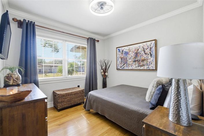 Image No.27-5 Bed House for sale