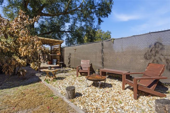 Image No.34-5 Bed House for sale