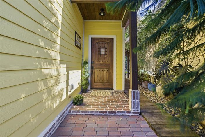 Image No.37-5 Bed House for sale