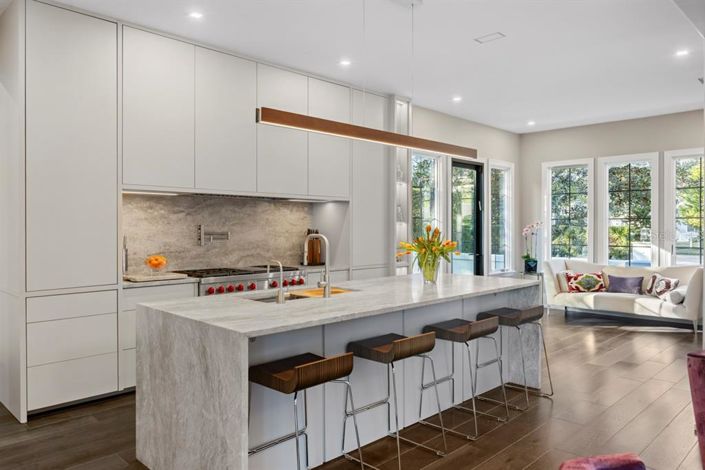 Image No.14-5 Bed House for sale