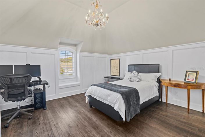 Image No.31-5 Bed House for sale