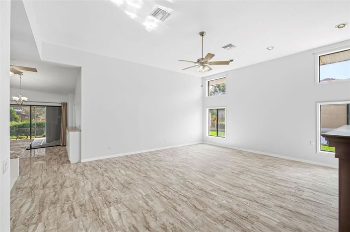 Image No.13-4 Bed House for sale