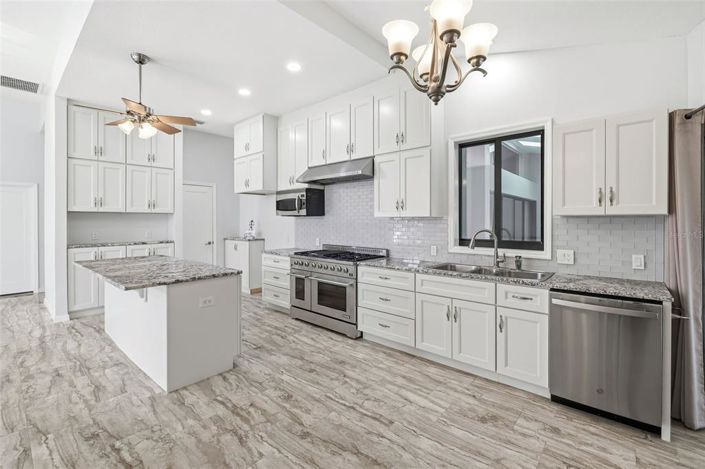 Image No.9-4 Bed House for sale