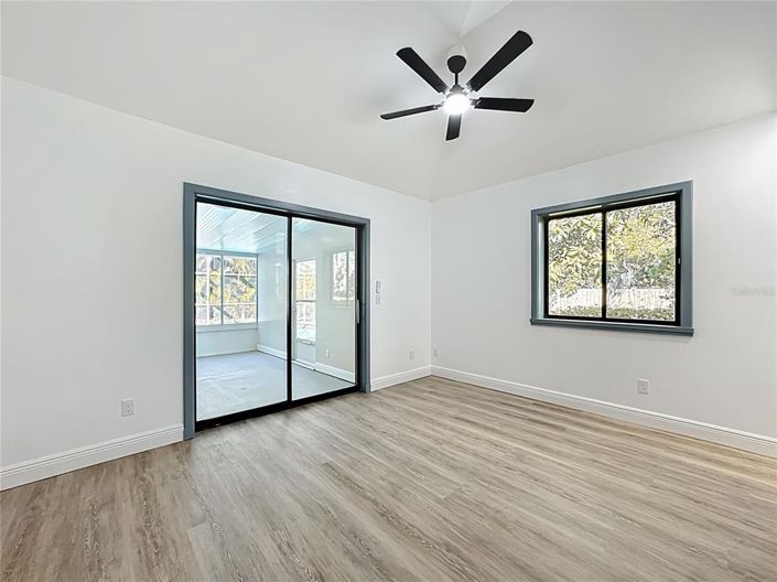 Image No.29-Maison de 4 chambres à vendre à Saint John