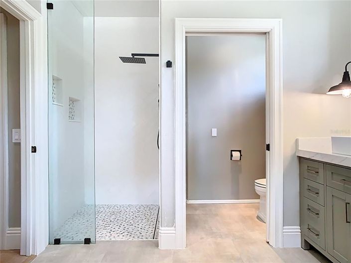 Image No.35-4 Bed House for sale