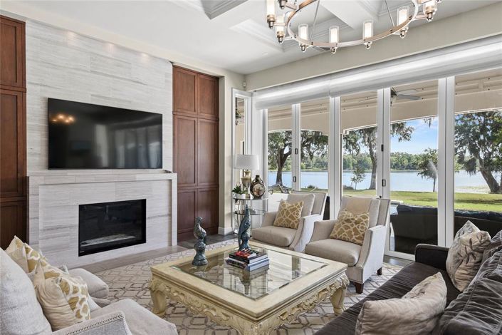 Image No.15-5 Bed House for sale