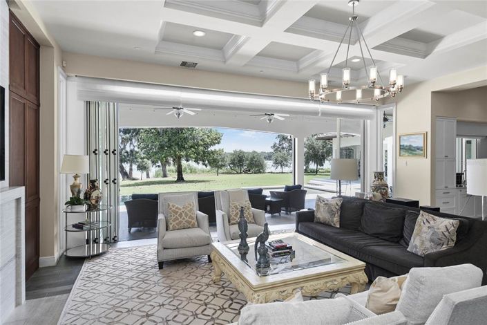 Image No.16-5 Bed House for sale