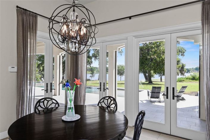 Image No.25-5 Bed House for sale