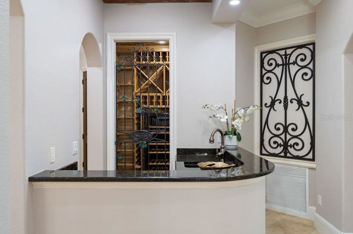 Image No.19-5 Bed House for sale