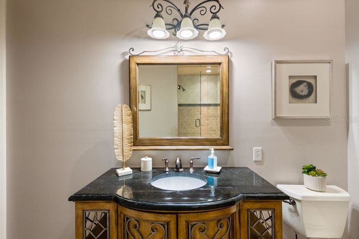 Image No.50-5 Bed House for sale