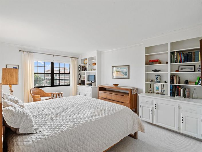 Image No.24-2 Bed Apartment for sale