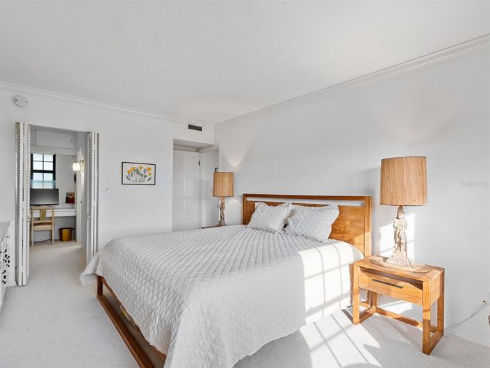 Image No.25-2 Bed Apartment for sale