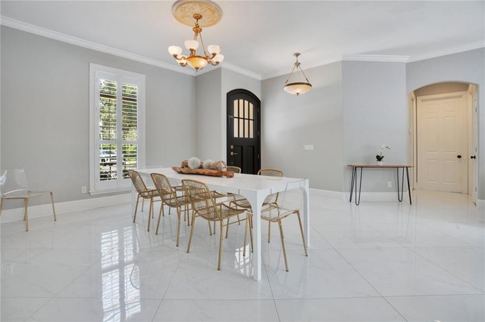 Image No.22-4 Bed House for sale