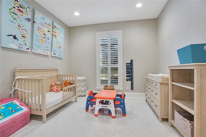 Image No.38-4 Bed House for sale