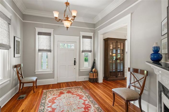 Image No.3-5 Bed House for sale