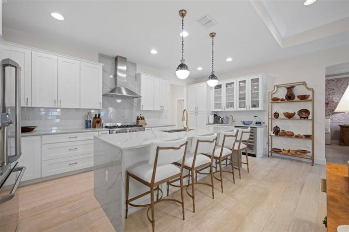 Image No.15-5 Bed House for sale