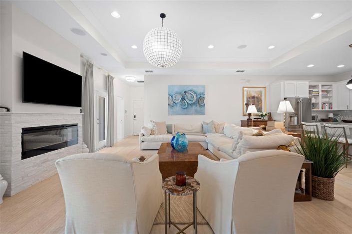 Image No.23-5 Bed House for sale