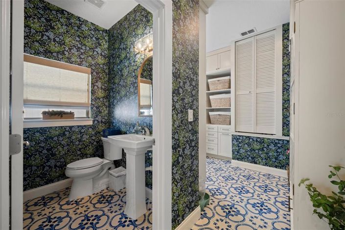 Image No.34-5 Bed House for sale