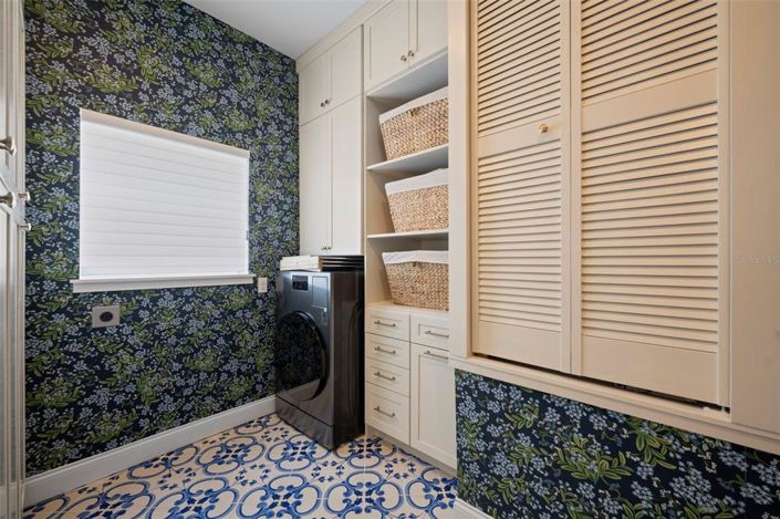 Image No.35-5 Bed House for sale