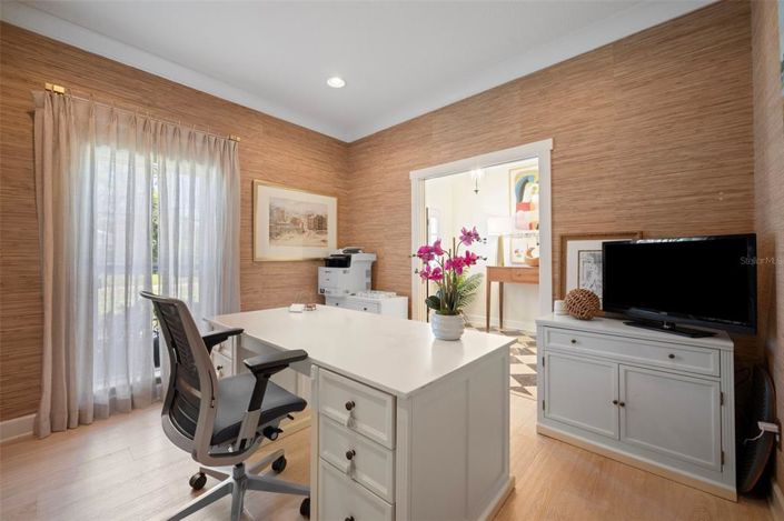 Image No.9-5 Bed House for sale