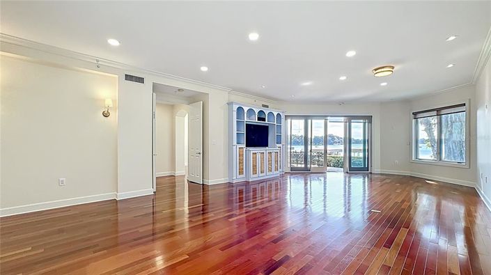 Image No.5-Appartement de 3 chambres à vendre à Saint John