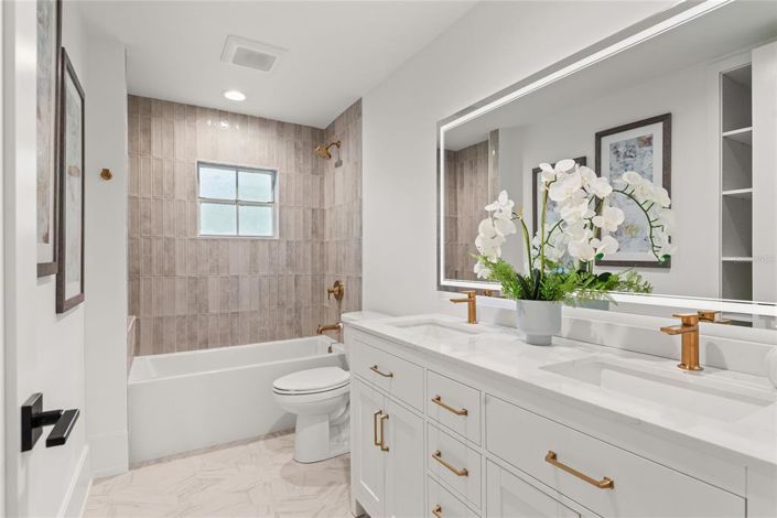 Image No.38-Maison de 5 chambres à vendre à Saint John