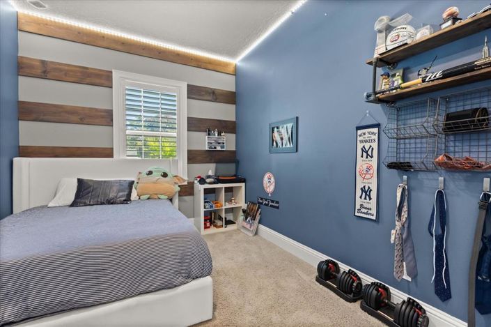 Image No.30-5 Bed House for sale