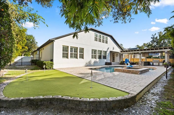 Image No.53-5 Bed House for sale