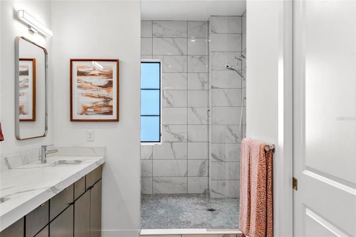 Image No.22-3 Bed Townhouse for sale