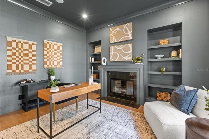 Image No.17-4 Bed House for sale