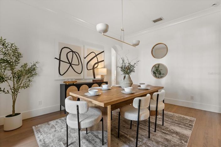 Image No.19-4 Bed House for sale