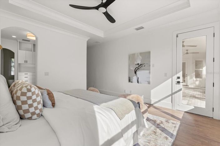 Image No.22-4 Bed House for sale