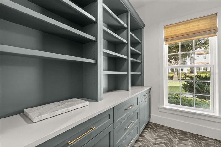 Image No.45-4 Bed House for sale