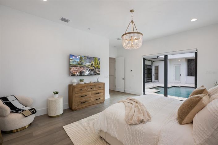 Image No.25-5 Bed House for sale