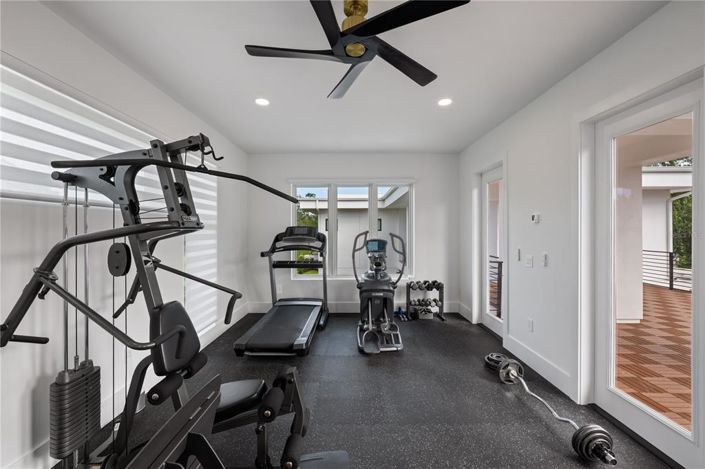 Image No.43-5 Bed House for sale