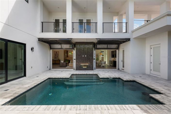 Image No.53-5 Bed House for sale