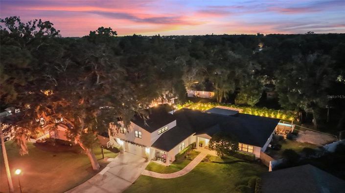 Image No.5-5 Bed House for sale