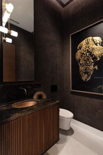 Image No.19-5 Bed House for sale