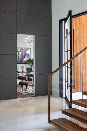 Image No.24-5 Bed House for sale