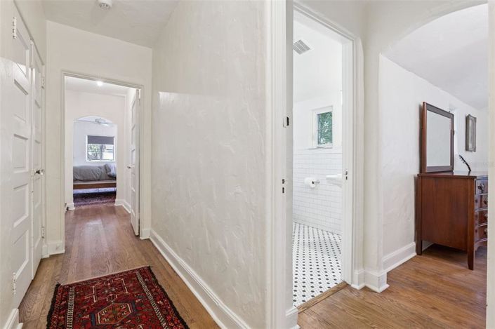 Image No.18-3 Bed House for sale