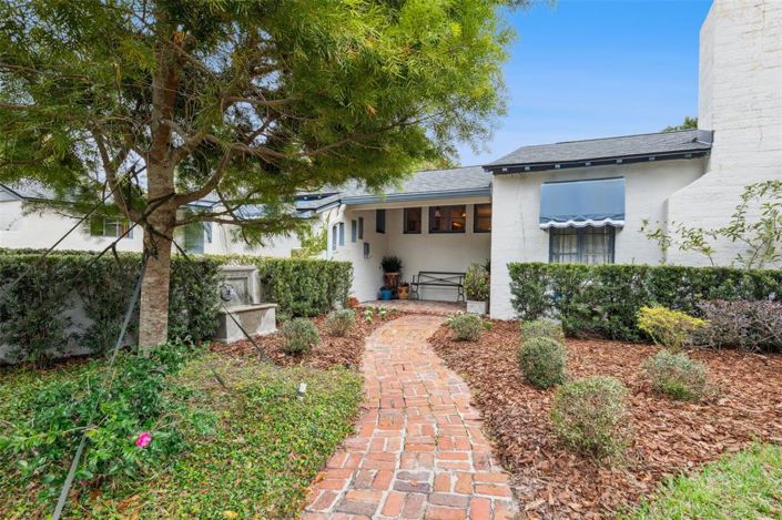 Image No.2-3 Bed House for sale