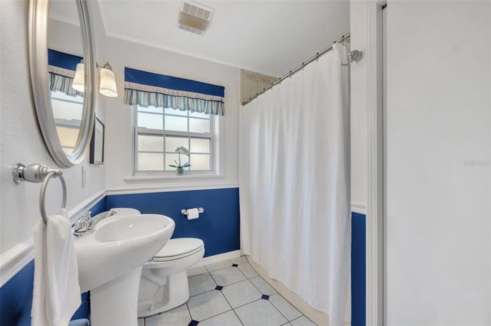 Image No.20-3 Bed House for sale