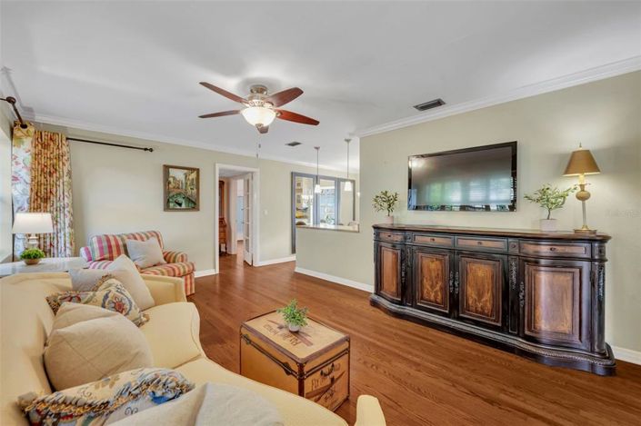 Image No.4-3 Bed House for sale