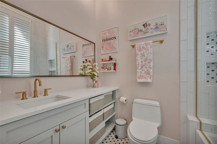 Image No.29-5 Bed House for sale