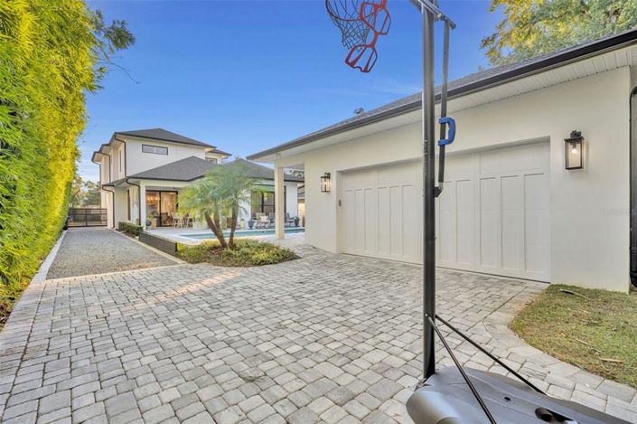 Image No.45-5 Bed House for sale