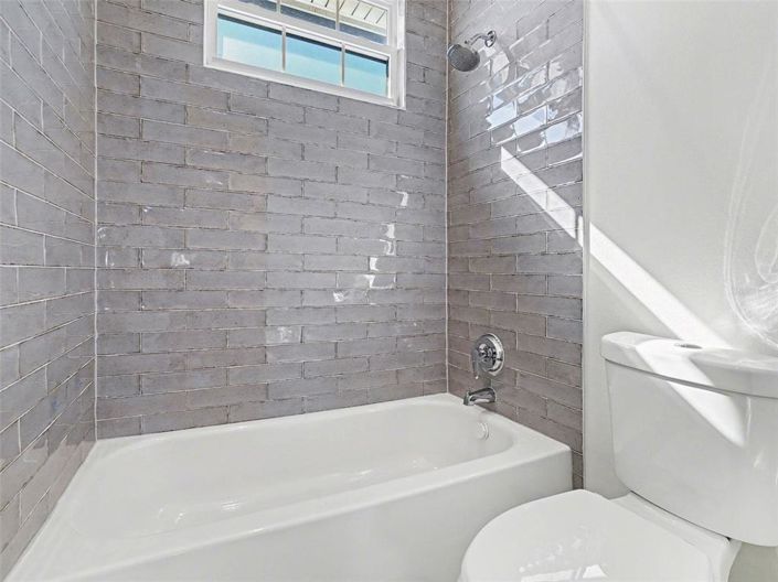 Image No.35-Maison de 4 chambres à vendre à Saint John