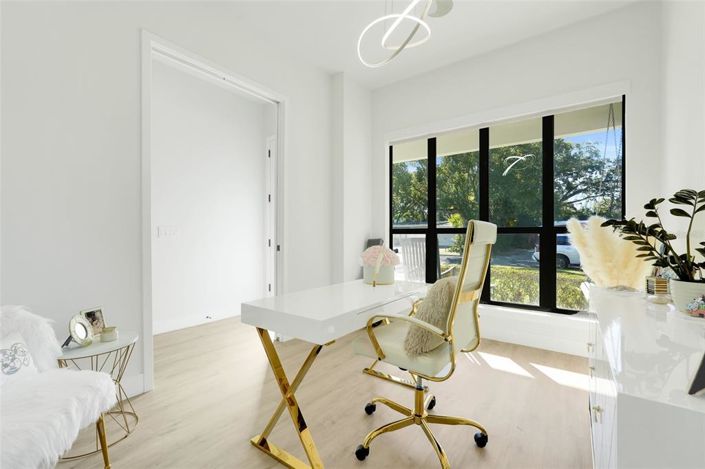 Image No.8-Maison de 4 chambres à vendre à Saint John