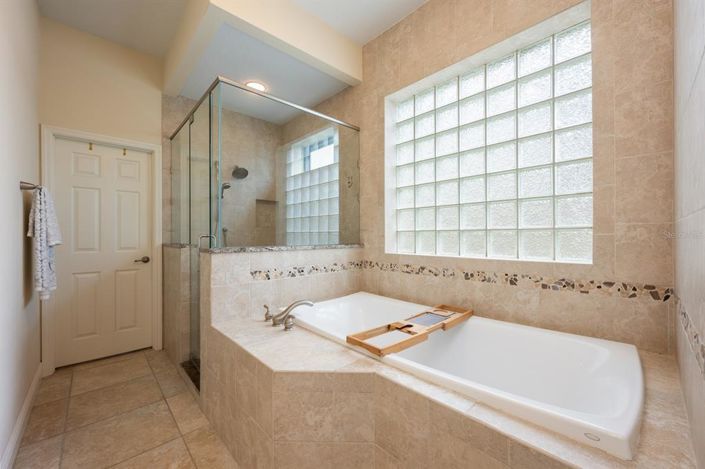 Image No.11-Maison de 4 chambres à vendre à Saint John