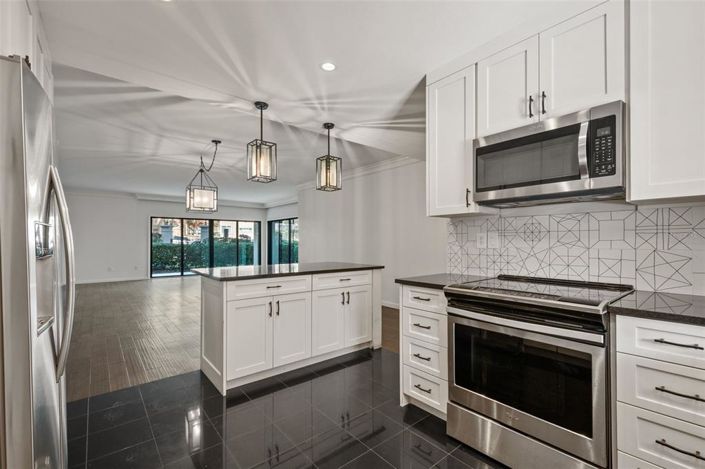 Image No.13-3 Bed Apartment for sale