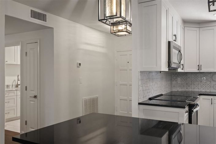 Image No.15-3 Bed Apartment for sale